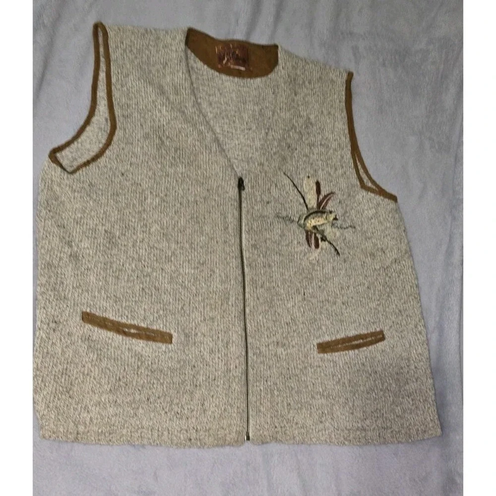 Vintage Unlimited Quest Embroidered Fishing Sweater Vest Size XL -‎ 48